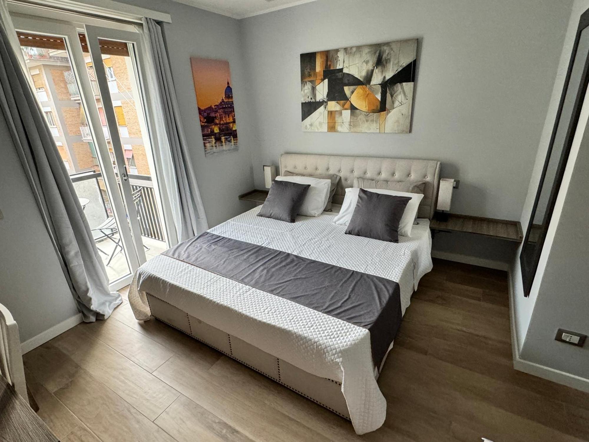 Niky House Roma Hotel Buitenkant foto